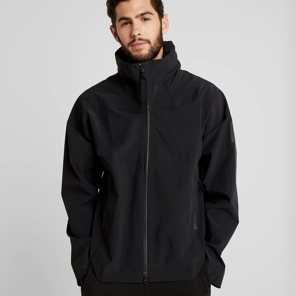 Adidas Myshelter Rain Jacket Size M 